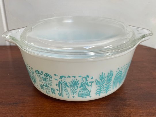 Pyrex Round Casserole Dish Butterprint Amish 472 With Pyrex Lid 470 - C