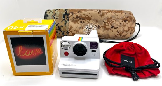 Poloroid Now Camera With 40x Film Pack & Portable Tripod In Case