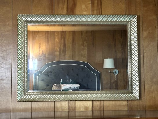 A Quality Vintage Wall Mirror By Windsor Art & Mirror Co.
