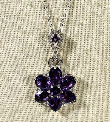 Sterling Silver Chain Necklace Pendant Having Amethyst Stones