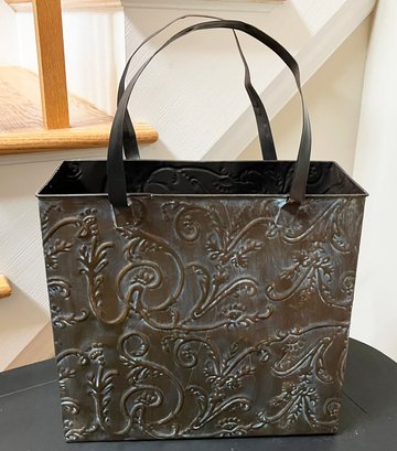 A Metal 'Shopping Bag' Basket