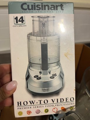 Cuisinart Food Processor With VHS Video Guide