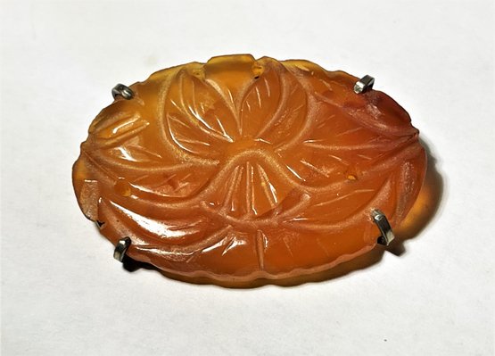 Antique Chinese Hand Carved Carnelian Hard Stone Brooch Set In Gilt Silver