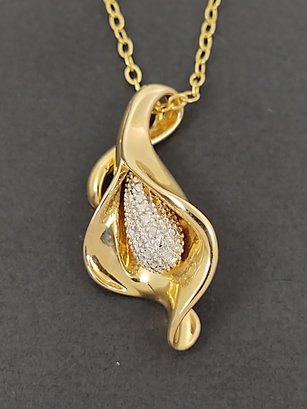 BEAUTIFUL GOLD OVER STERLING DIAMOND CALLA LILY NECKLACE