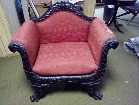 Lavishly Carved Victorian Style Upholstered Seat/Bsmt