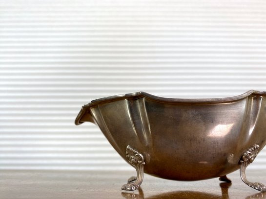 Sterling Footed Sauce Boat Stamped 1928a - 113g