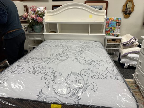Full Size Bed With Bookcase Headboard And Mattress