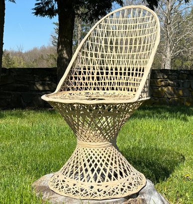 A Vintage Mid Century Modern Spun Fiberglass Garden Or Patio Chair By Woodard