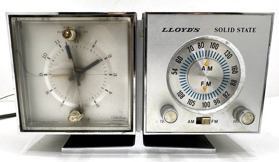 Vintage Lloyd's Solid State Radio Alarm Clock