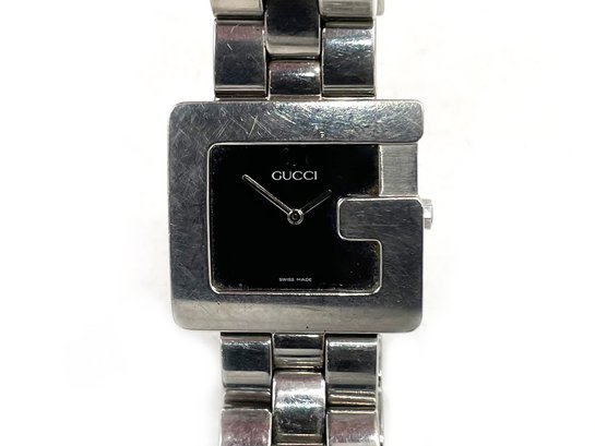 A Vintage Gucci G Series Watch