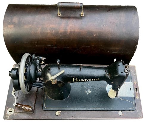 Vintage Husqvarna Manual Sewing Machine In Original Case