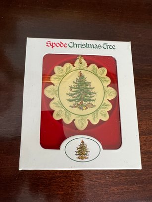 Spode Christmas Tree Ornament In Box