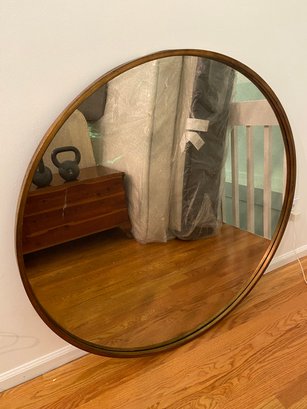 Round Gilded Style Wall Mirror