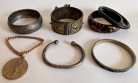 7 Vintage Bracelets: 925 Sterling, Turquoise From India, Brass, Wood & More