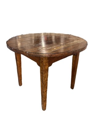 Wright Table Company Round Occasional Table
