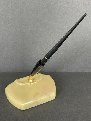 Vintage Lucite Faux Marble Fountain Pen Holder 3.75' H Base Measures 4.5' X 3' Pen Is A Prop