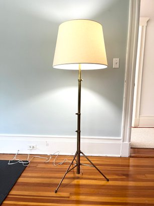*A Studio Floorlamp From Visual Comfort - Thomas OBrien - Brass - Retail $1600* Location B