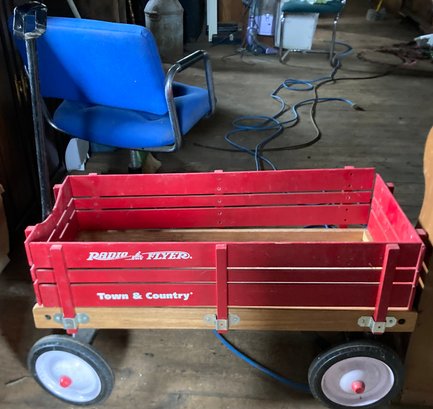 Radio Flyer Town And Country Wagon Great Shape Just Needs Cleaning