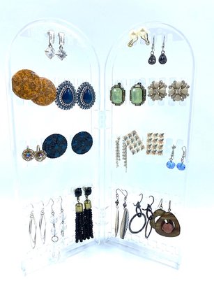 Collection Of Earrings - Vintage To Now - 18 Pairs