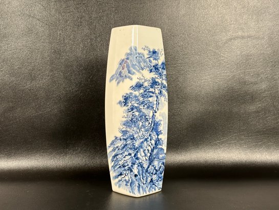 A Tasteful Vintage Blue & White Asian Vase