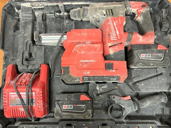 HILTI TE-6-A36 Hammer Drill With Vac.  TESTED