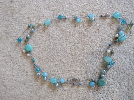 Turquoise Stones Runway Necklace