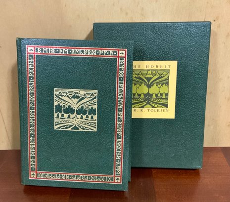 1966 'The Hobbit' By J.R.R. Tolkien ~ With Case ~ Collectors Special Edition