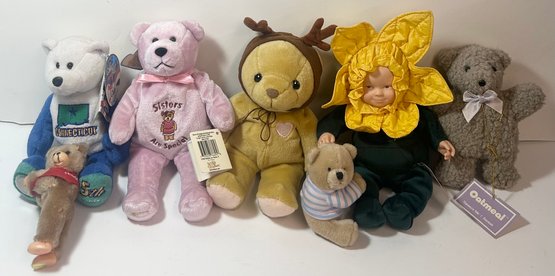 Lot Of Miscellaneous Collectible Stuffed Animals