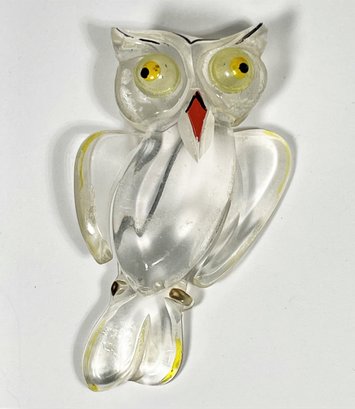 Vintage Large Bakelite Lucite Plastic Carved Owl Formed Brooch