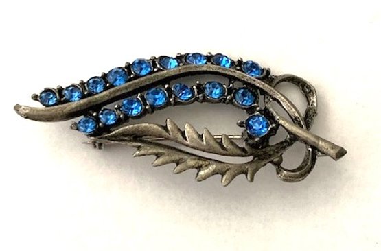 Vintage Leaf-shape Pin Brooch With Blue Rhinestones