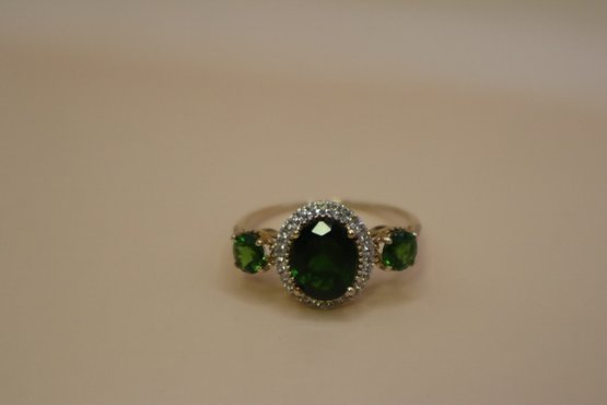 10K Yellow Gold With Green And Clear Stones Ring Size 11.5 Tested And Marked