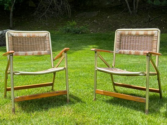 A Pair Of Vintage Mid Century Wicker Folding Chairs By The Telescope Furniture Company