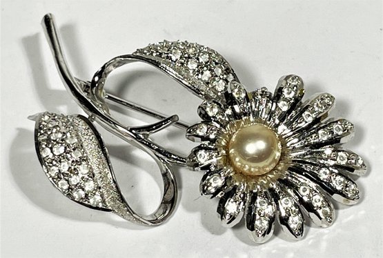 Fine Sterling Silver Paste Flower Form Brooch Having French Clasp