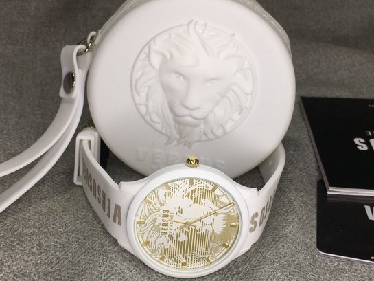 Fantastic $395 New VERSACE / Versus White Silicone Watch With BONUS Wristlet Purse - Very Nice Watch - WOW !
