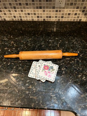 Old Fashioned Wooden Rolling Pin & Coasters Set