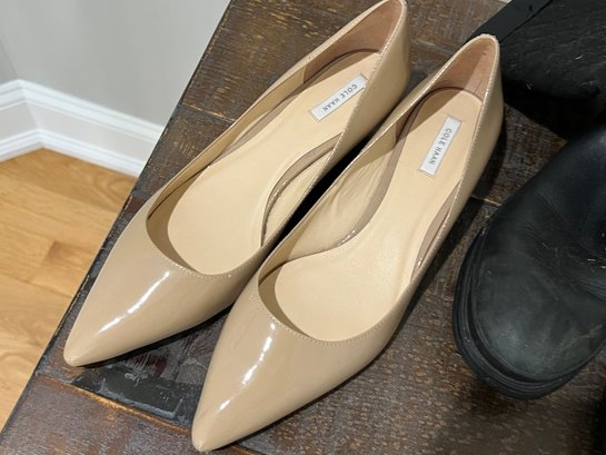 2 Pairs Of Cole Haan Shoes #40801417 | Auctionninja.com