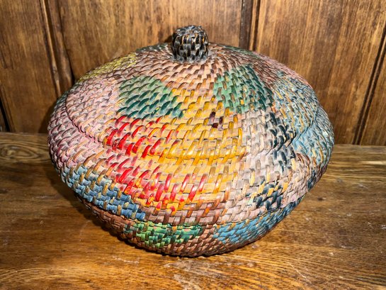 Beautiful Antique Folk Art Vintage Colored Covered Basket