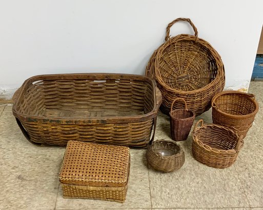 7 Pc Vintage Basket Lot