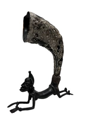 African 17' Ceremonial Buffalo Horn/Cameroon?