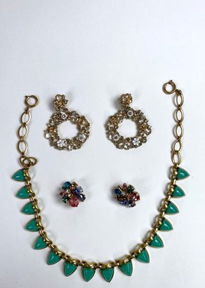 (2) Pair Earrings And Green Stone Necklace