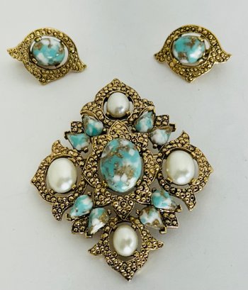 SARAH COVENTRY FAUX PEARL & TURQUOISE BROOCH AND CLIP-ON EARRINGS SET