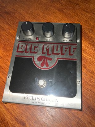 BIG MUFF Electro Harmonix Guitar Pedal