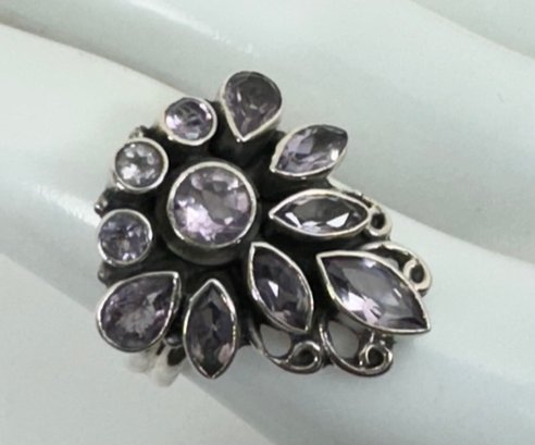 GORGEOUS STERLING SILVER AMETHYST RING
