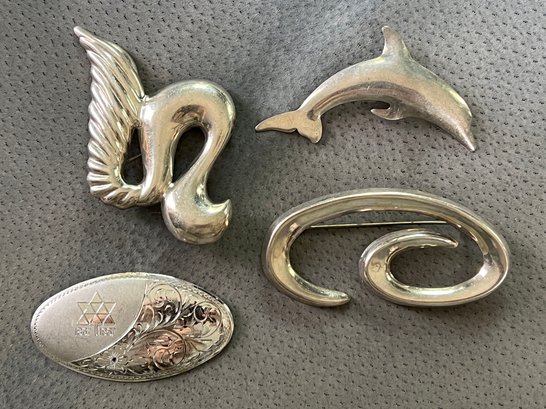 Lot Of 4 Sterling Silver Pins / Brooches - 52g