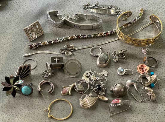 Large Sterling Silver Jewelry For Scrap Or Wear Lot - 161g