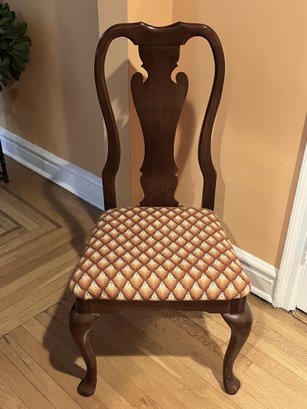 Vintage Queen Anne Solid Wood Desk Chair With Hand Crafted Needlepoint Seat - Thomasville