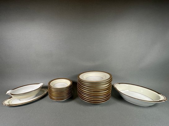 Vintage Noritake China Bowls & Serving Dishes