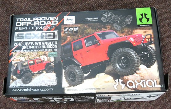 Jeep Wrangler 2012 Unlimited Rubicon Rock Crawler 4WD Axial SC 10 New In Box