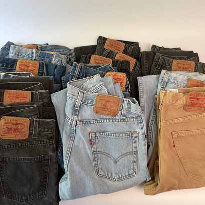 A Group Of 15 Vintage Levi Jeans - Reseller Alert