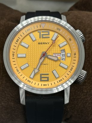 Top Of The Line Japanese BERNY 21-JEWEL AUTOMATIC DIVING WATCH- Never Worn